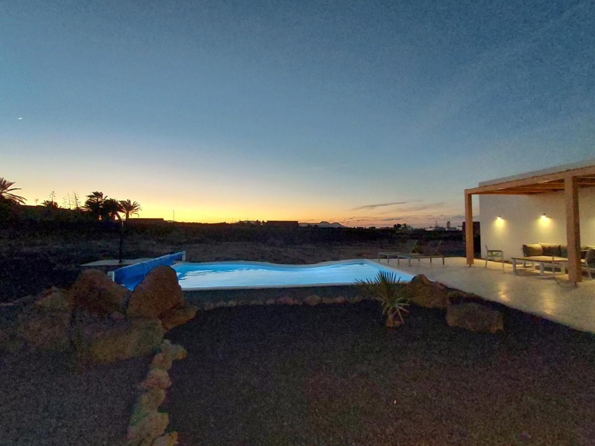 Villa Tabaiba En Lajares Con Piscina エクステリア 写真
