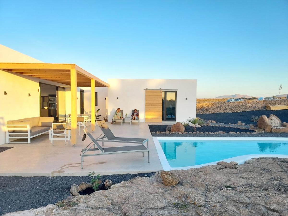 Villa Tabaiba En Lajares Con Piscina エクステリア 写真