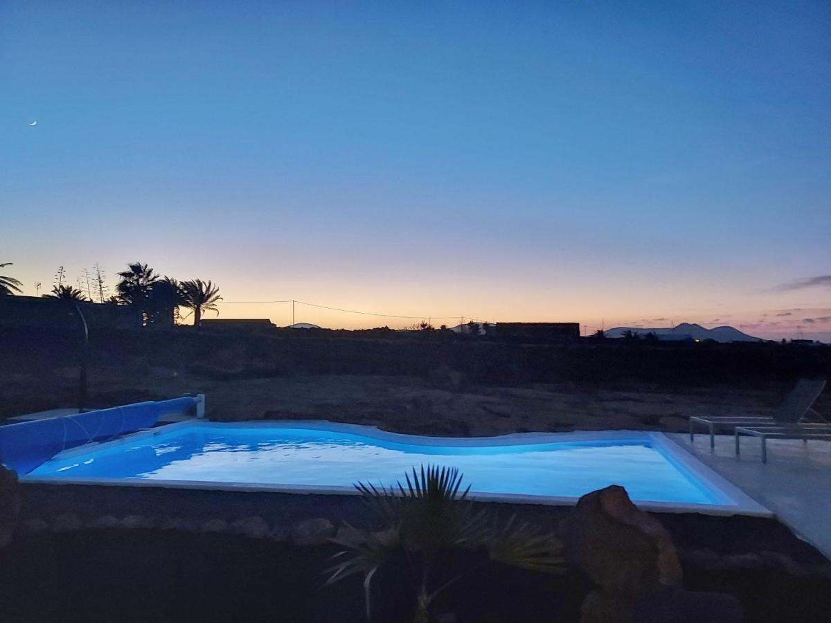 Villa Tabaiba En Lajares Con Piscina エクステリア 写真